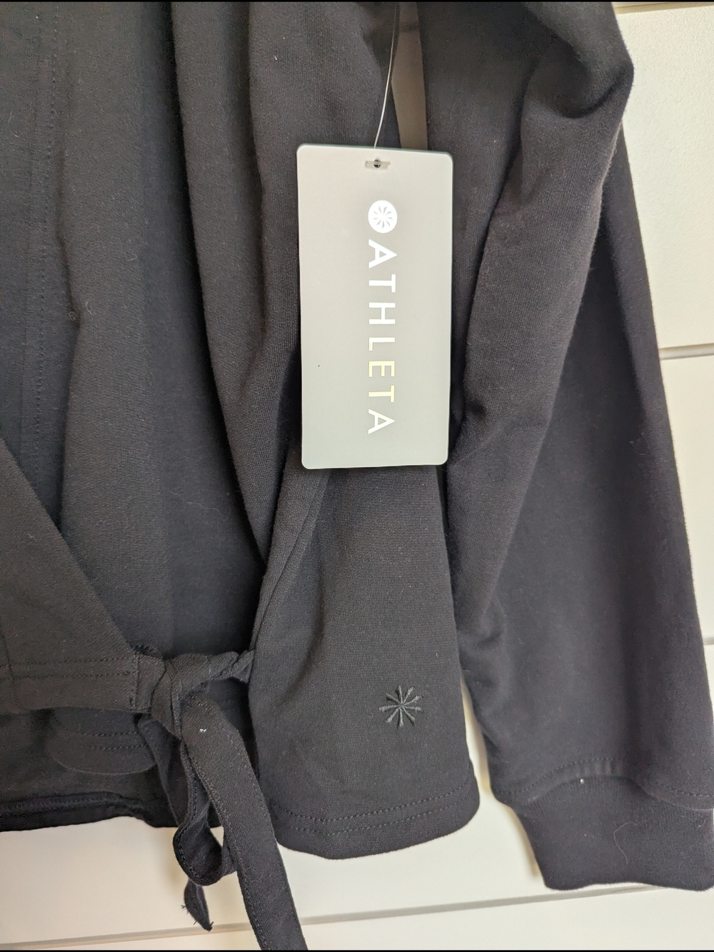 Athleta Retroterry Wrap Sweatshirt Black XS New With Tags - Picture 4 of 11